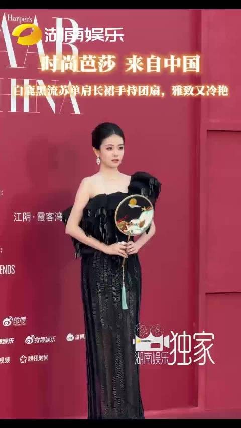 美成这样还有烦恼吗?