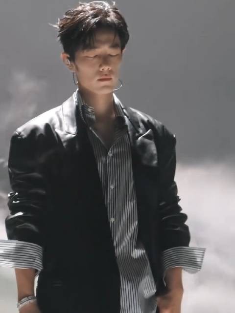 肖战南京演唱会,肖战《曲尽陈情》如果大屏幕放陈情令粉丝会不会疯了