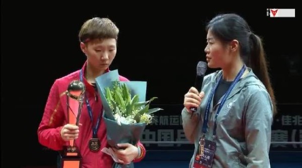 获得女单冠军！王曼昱接受采访：信念可以支撑着一个人！王曼昱