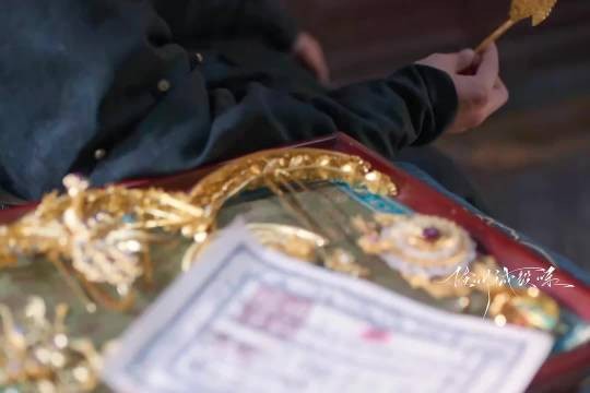 林锦岐赎回兰香当掉首饰,玉蝉九皋站队兰香