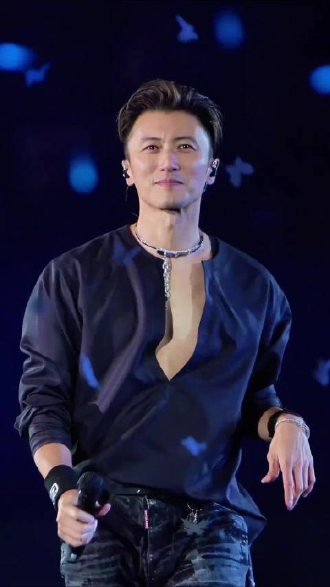 谢霆锋进化巡演南宁站定档1月16日