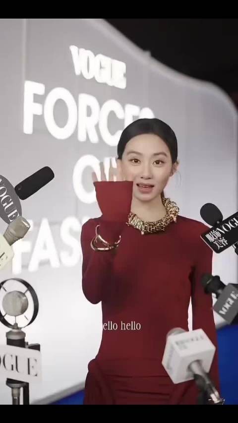 黄多多走秀后的采访 看得出来，多多被家人的爱包围着 黄多多 黄忆慈