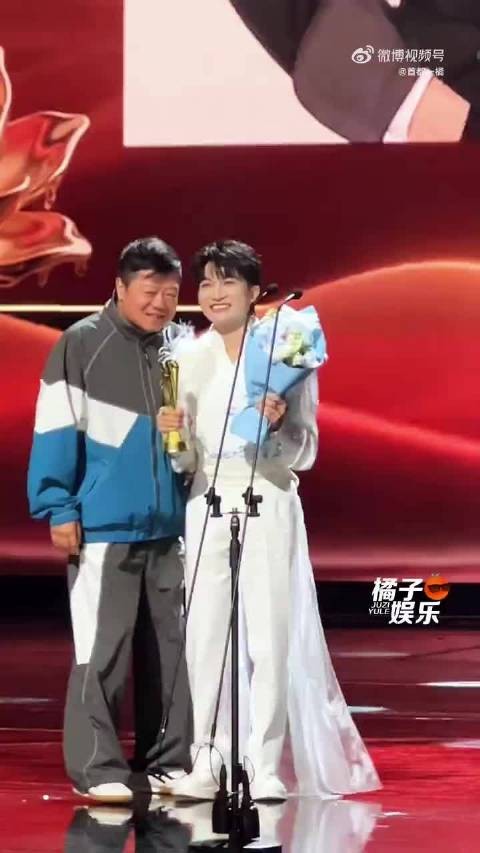 周深亮相音乐缘计划3发布会 状态满分谈吐温柔