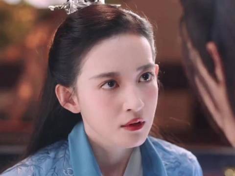 相爱相杀的对抗路情侣，嘴上强硬实际上爱得不行