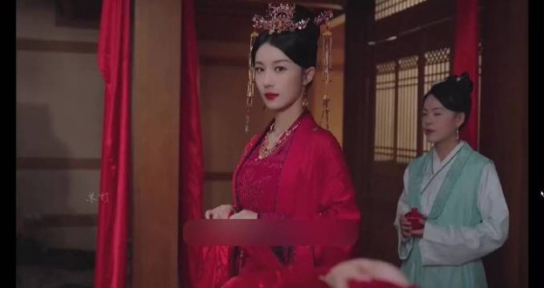 天菩萨，小宝这段好美好好看啊 镜头里面满满都是爱啊(这就是眼技)