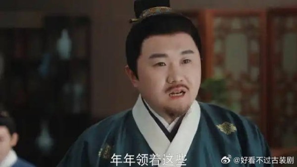 知府大人连皇帝都不怕，连皇帝亲派的钦差陆江来都想灭口！