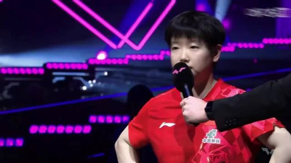 再回巴黎看到小莎仍心疼当时的她