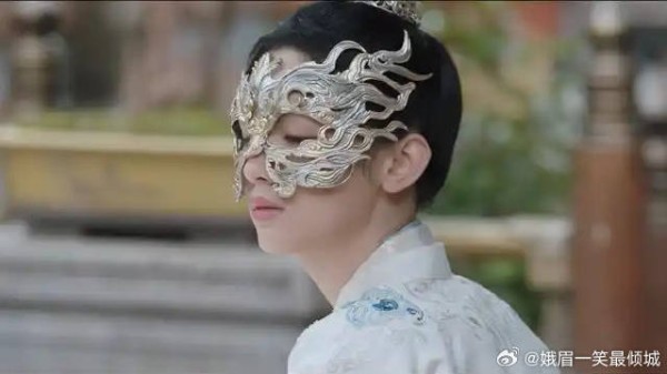 千金女扮男装当嫡子替身,常年征战,亲娘心疼却无可奈何