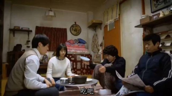 请回答1988:德善爸爸:你们以为妈妈会永远在你们身边啊
