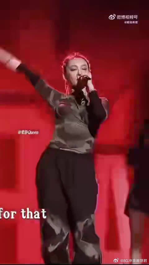 谁还在反复刷这个舞台!三代乘风姐姐同台,静姐猪猪侠音色真的太出圈啦