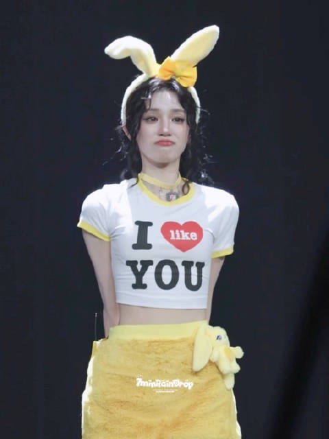 261030 二十七上海 小珍珠又掉下来˃̣̣̥᷄⌓˂̣̣̥᷅ ·