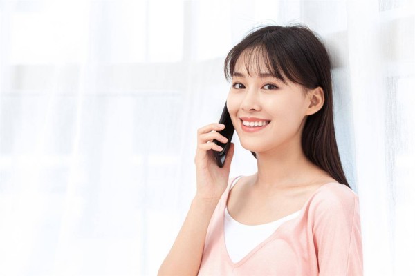 已婚女人对异性动情,这四个信号很明显,再矜持也伪装不了